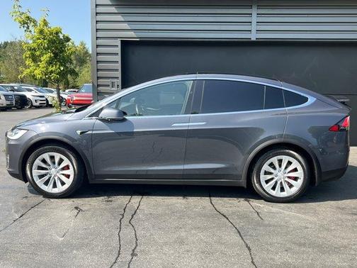 2019 Tesla Model X Performance