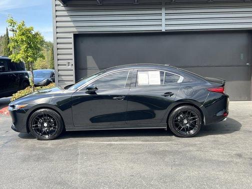 2023 Mazda Mazda3 AWD w/Premium Package