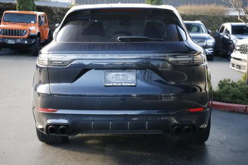 2021 Porsche Cayenne GTS