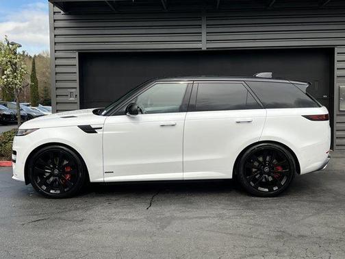 2025 Land Rover Range Rover Sport P530 Autobiography