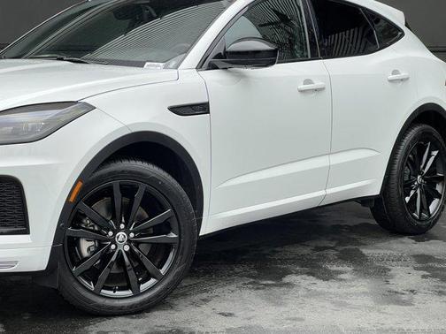 2024 Jaguar E-PACE P250 R-Dynamic SE