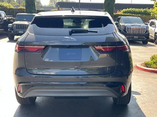 2025 Jaguar F-PACE P250 R-Dynamic S