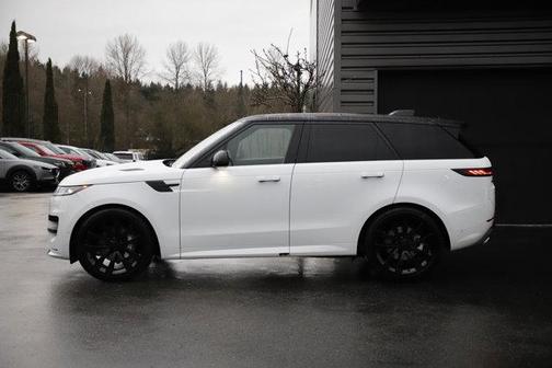 2026 Land Rover Range Rover Sport 5.0 Supercharged Dynamic