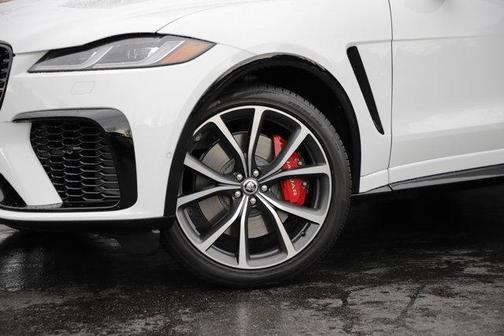 2026 Jaguar F-PACE SVR 575 Edition