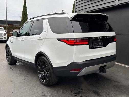 2025 Land Rover Discovery P300 S