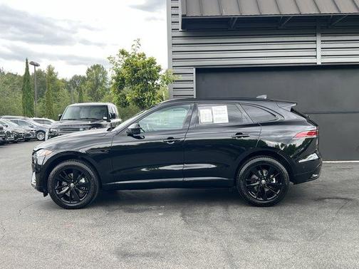 2024 Jaguar F-PACE P250 R-Dynamic S