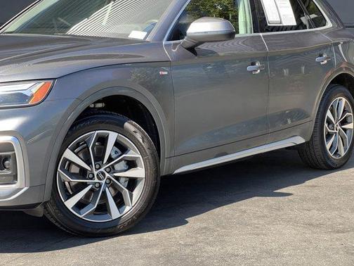 2024 Audi Q5 45 S line quattro Premium