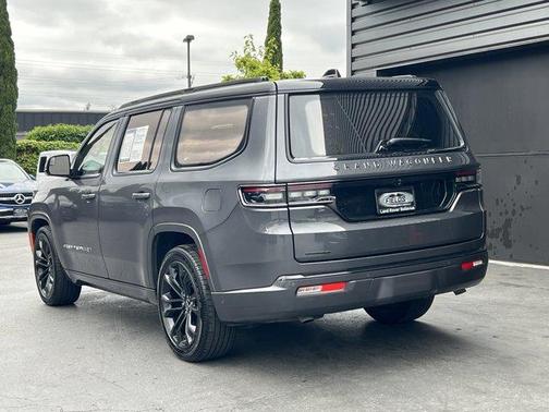 2022 Jeep Grand Wagoneer Series II