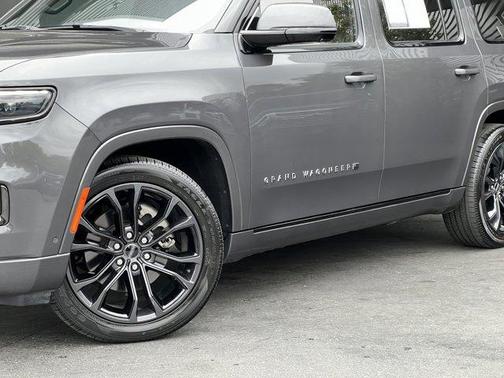 2022 Jeep Grand Wagoneer Series II