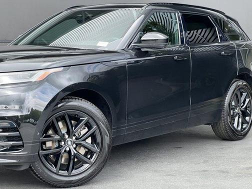 2026 Land Rover Range Rover Velar Dynamic SE
