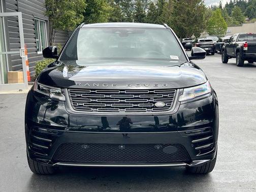 2026 Land Rover Range Rover Velar Dynamic SE