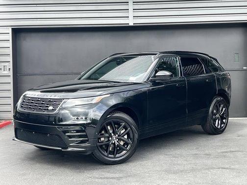 2026 Land Rover Range Rover Velar Dynamic SE