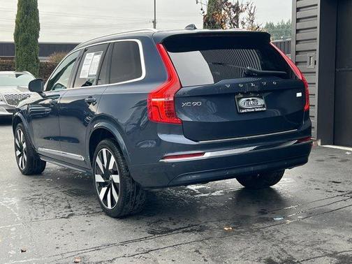 2023 Volvo XC90 Recharge Plug-In Hybrid T8 Ultimate 6-Seater