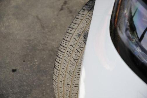 2026 Land Rover Range Rover P550e SE