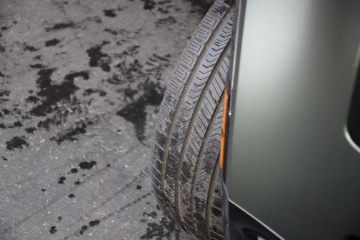 2026 Land Rover Defender 110 X-Dynamic SE