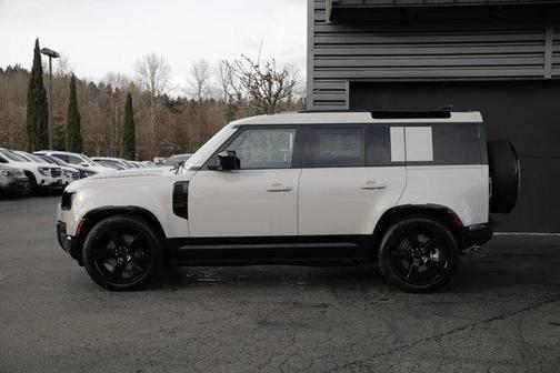 2026 Land Rover Defender P400 X-Dynamic SE