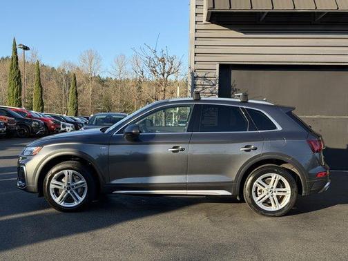 2022 Audi Q5 e 55 S line quattro Premium