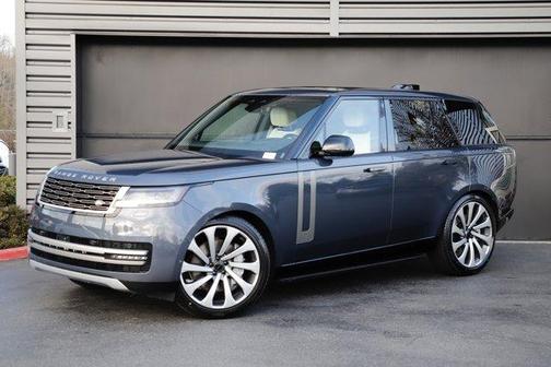 2026 Land Rover Range Rover P530 SE