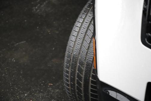 2026 Land Rover Defender 110 X-Dynamic SE