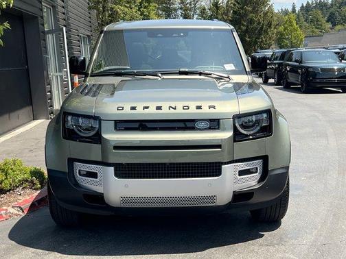 2025 Land Rover Defender P300