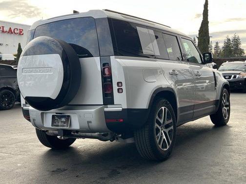 2025 Land Rover Defender P300