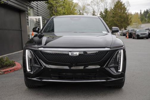 Stellar Black Metallic 2024 Cadillac LYRIQ Sport