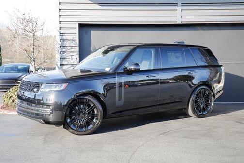 2026 Land Rover Range Rover P400 SE 7 Seat