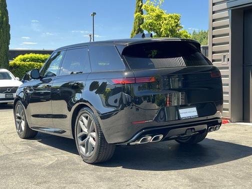 2025 Land Rover Range Rover Sport P530 Dynamic SE