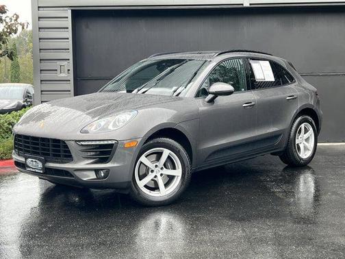 2018 Porsche Macan Base