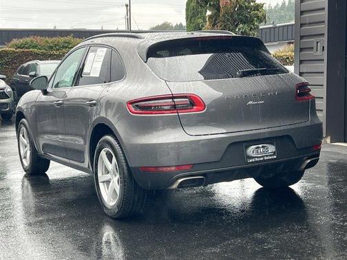 2018 Porsche Macan Base