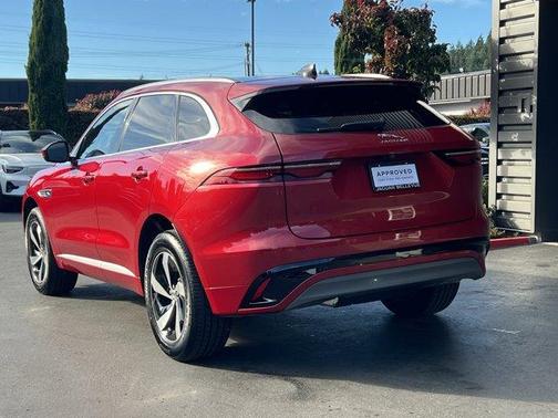 2025 Jaguar F-PACE P250 R-Dynamic S