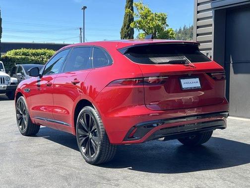 2025 Jaguar F-PACE P250 R-Dynamic S