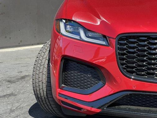2025 Jaguar F-PACE P250 R-Dynamic S