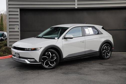 2024 Hyundai IONIQ 5 SE