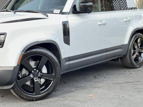 2026 Land Rover Defender S