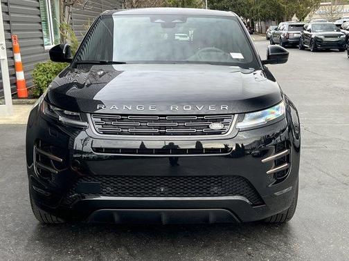 2025 Land Rover Range Rover Evoque Dynamic SE