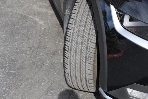 Black 2024 Hyundai IONIQ 5 SEL