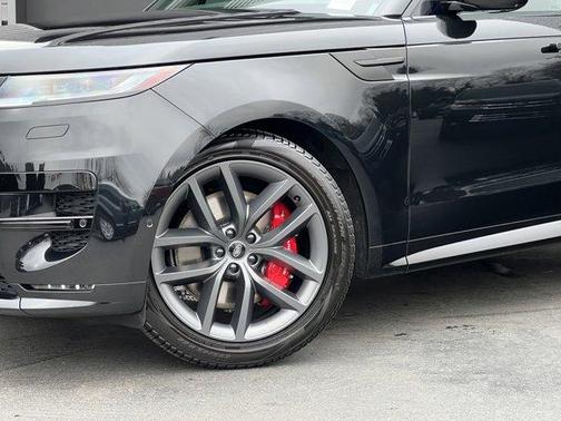 2025 Land Rover Range Rover Sport P530 Dynamic SE