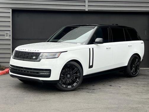 2025 Land Rover Range Rover P530 SE 7 Seat