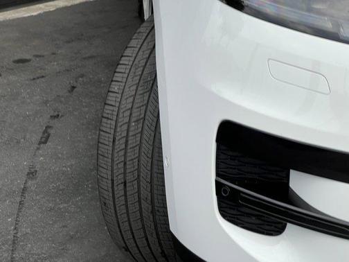 2025 Land Rover Range Rover Sport P360 SE