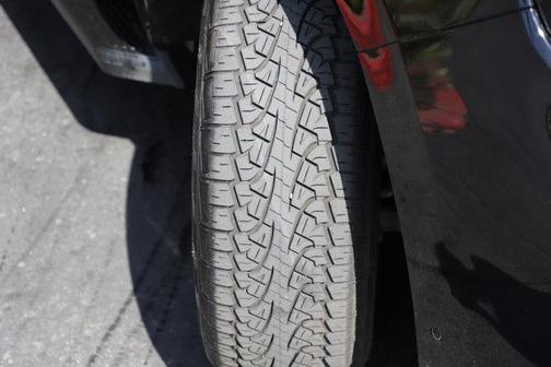 Agate Black Metallic 2025 Ford Expedition Max Active