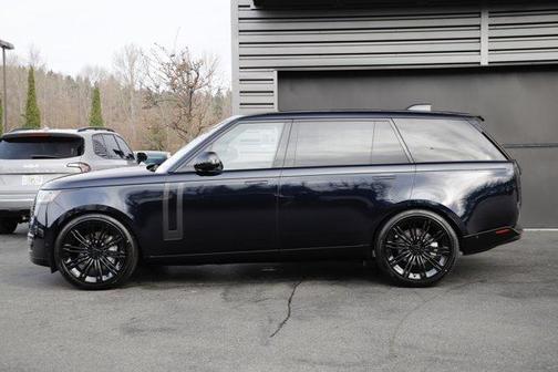2026 Land Rover Range Rover P400 SE 7 Seat