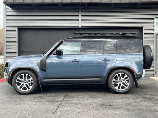 2025 Land Rover Defender P300