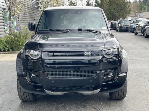 2025 Land Rover Defender P525 V8