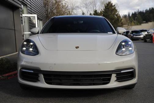 2020 Porsche Panamera 4