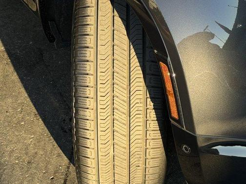 2026 Land Rover Defender 110 X-Dynamic SE