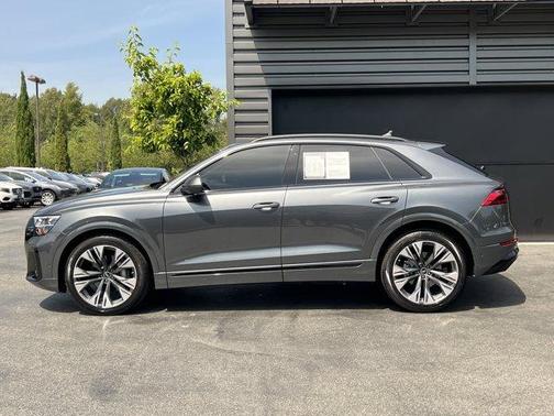 2024 Audi Q8 55 Prestige