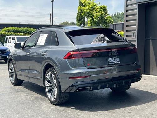 2024 Audi Q8 55 Prestige