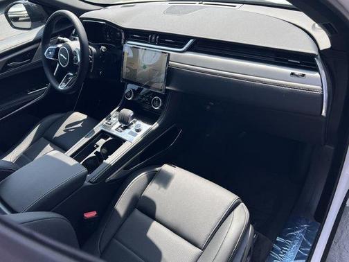 2025 Jaguar F-PACE P250 R-Dynamic S