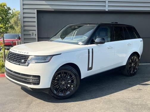 2025 Land Rover Range Rover P400 SE